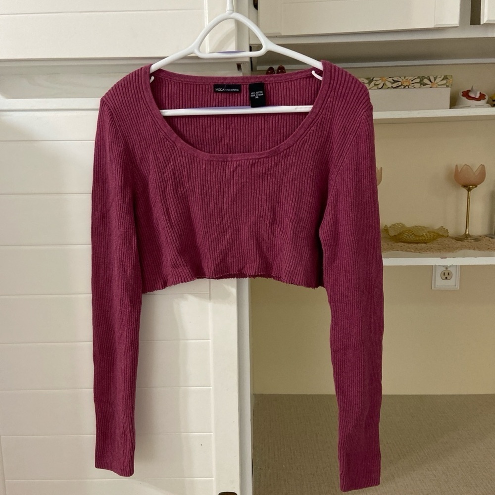 Vintage Crop Top Sweater
